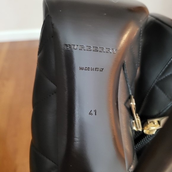 Elegant Black Stiletto Ankle Boots - Picture 13 of 16